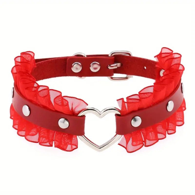 Lovers Lace Heart Choker
