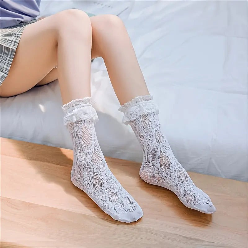 Ruffle Trim Lace Socks