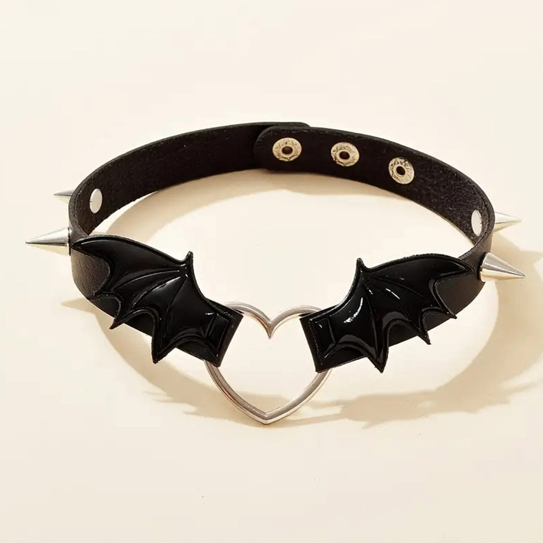 Winged Heart Choker